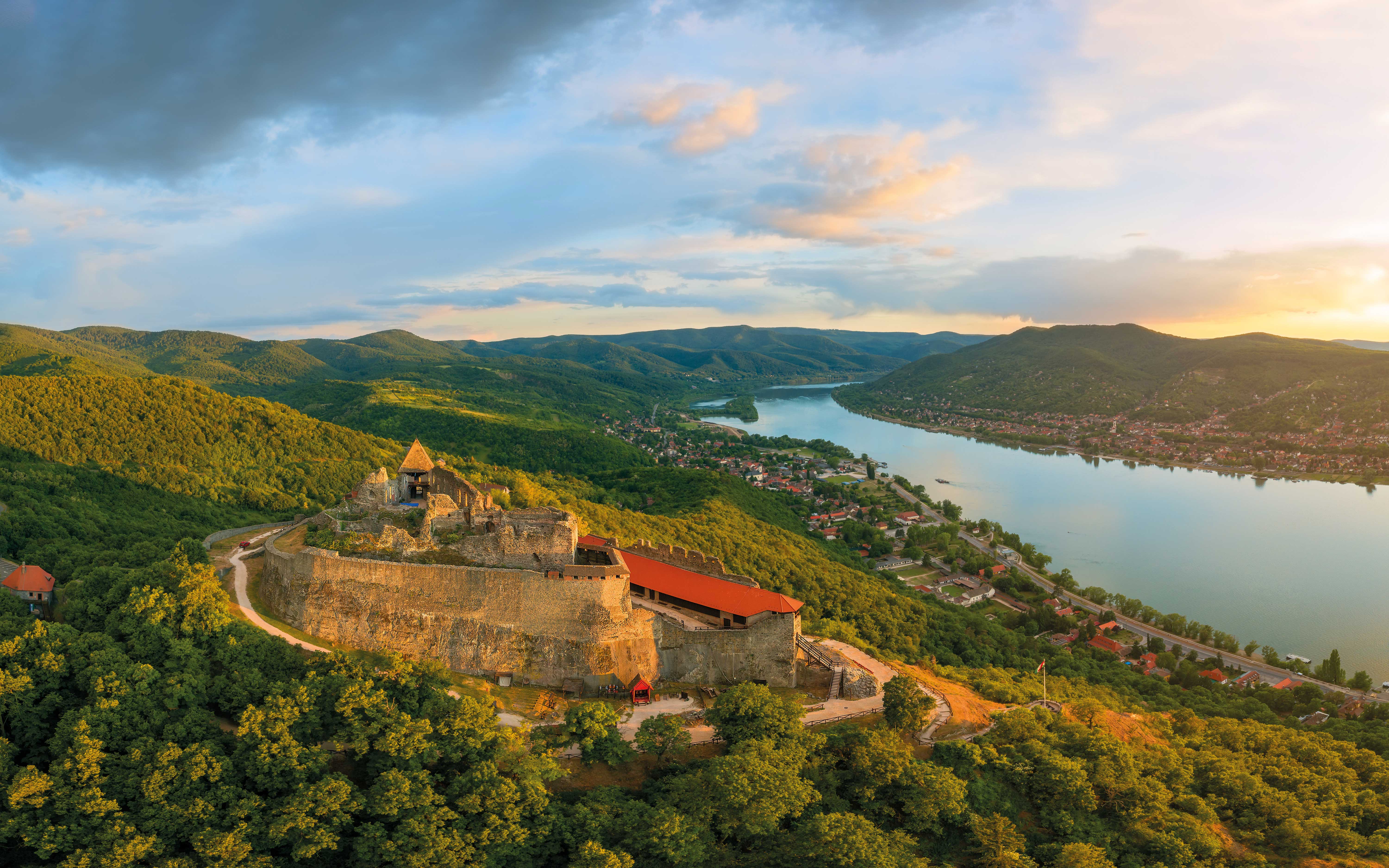 Smartphone HD wallpaper of beautiful sunset near Stephansposching - Danube  - Bavaria - Germany Stock Photo | Adobe Stock