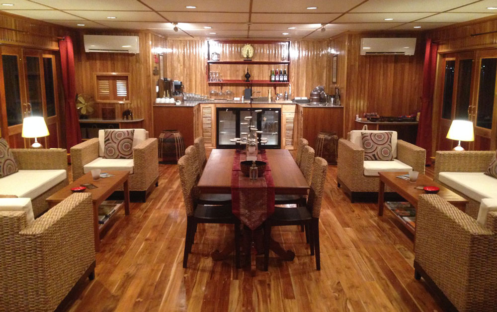 RV Champa Pandaw, Vientiane, Laos, Dining Area