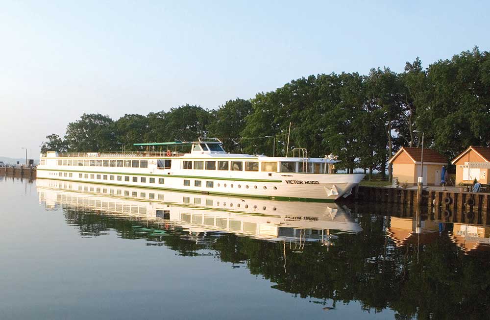 MS Victor Hugo Vessel, Germany, Exterior